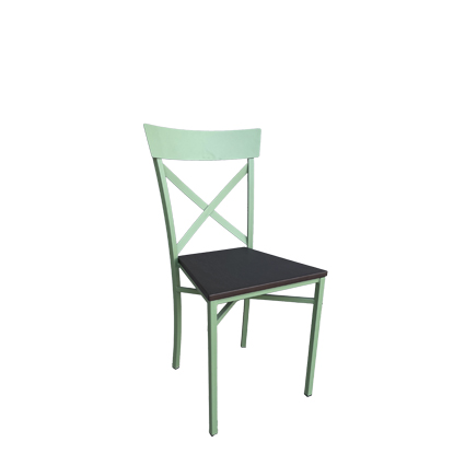 Sillas de metal para interior | Silla de hierro, Asiento de madera laminada de haya color Nogal Oscuro | Muebles para hostelería en Madrid Moinde