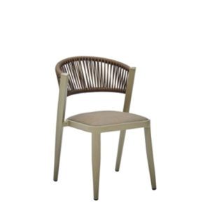 Sillones hostelería | Sillón con estructura de aluminio acabado beige | Asiento en textiline y respaldo de cuerda trenzada color marrón | Mobiliario para hostelería | Mobiliario para cafetería.