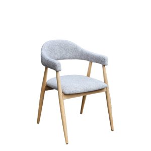 Sillón de madera con asiento y respaldo tapizado en textil color a determinar | sillones tapizados para interior | sillas restaurantes | sillas de madera
